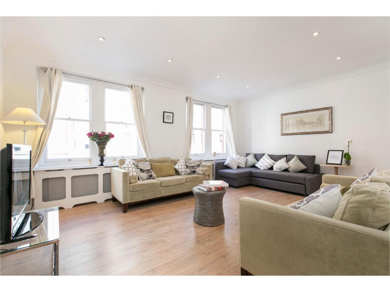 Fitzrovia Serviced Apartments Londra Exterior foto