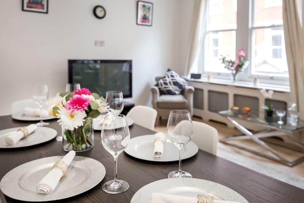 Fitzrovia Serviced Apartments Londra Exterior foto